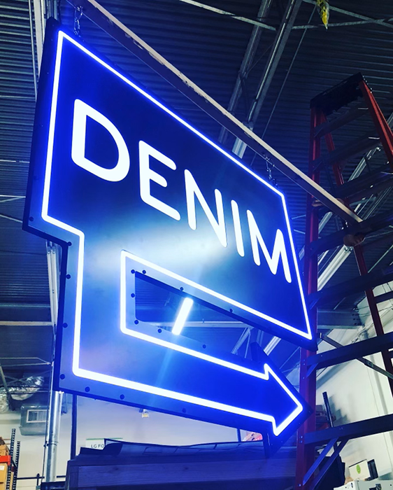 Custom Illuminated Signs in Dallas | Decotron